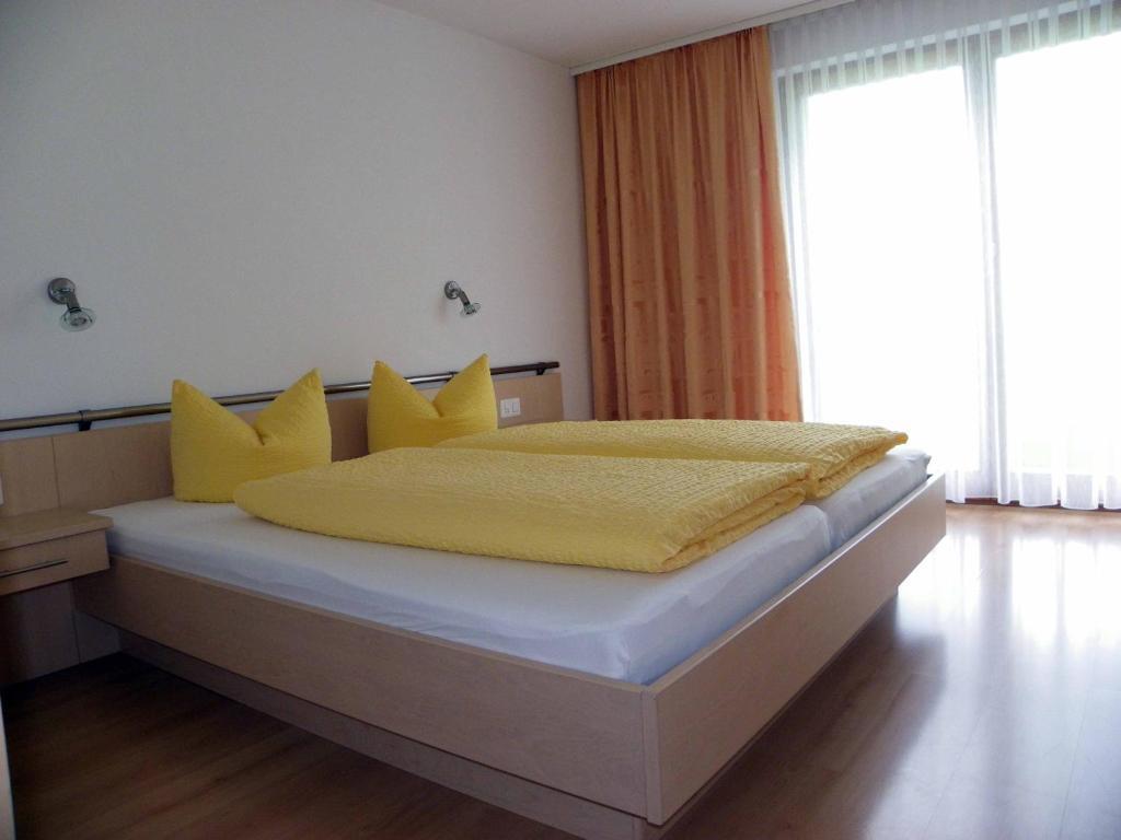 Chasa Vaidum Apartment Samnaun Bilik gambar