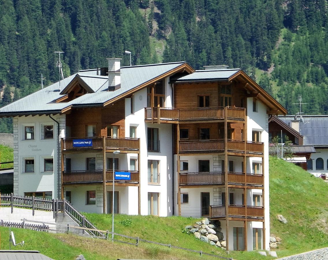 Chasa Vaidum Apartment Samnaun Bilik gambar