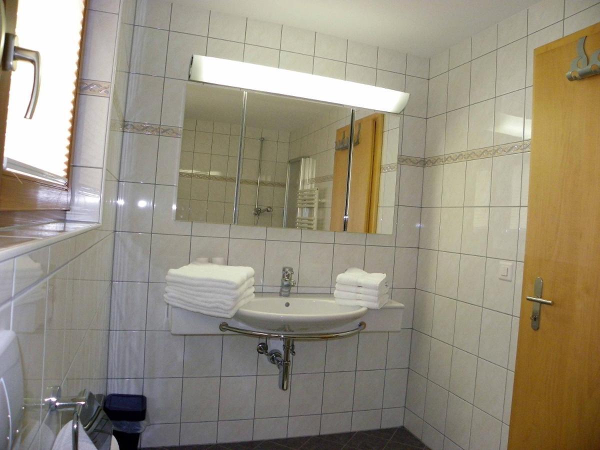 Chasa Vaidum Apartment Samnaun Bilik gambar